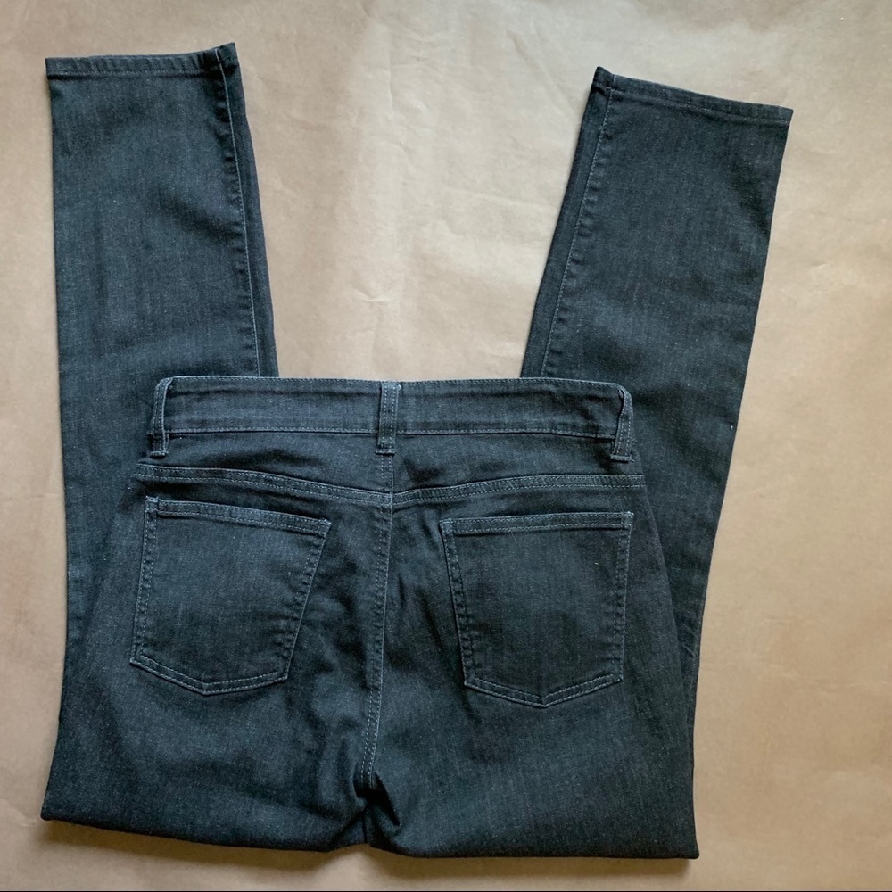Eileen Fisher Jeans - Picture 5 of 9